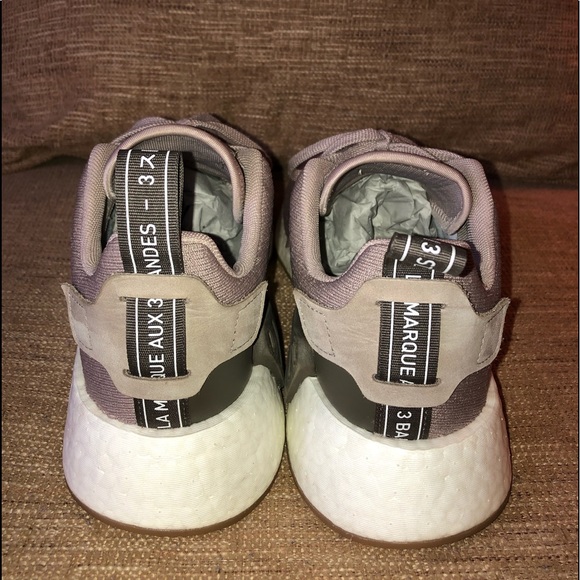 original Adidas NMD R2 Boost - Picture 2 of 3